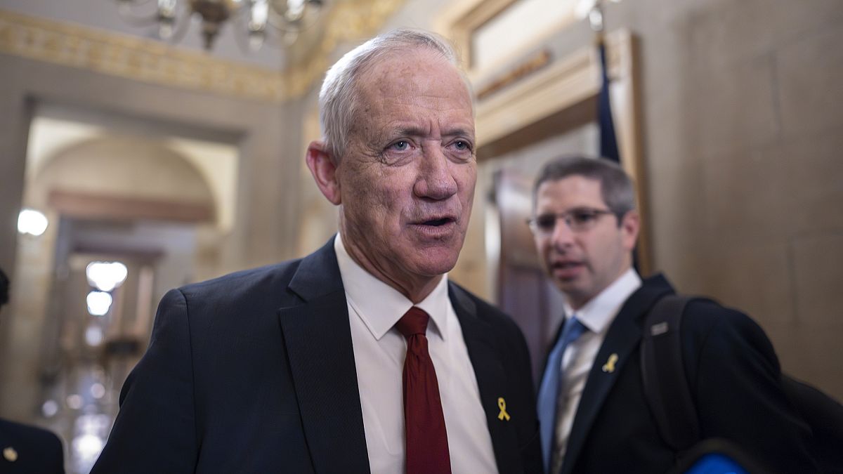 İsrail Bakanı Benny Gantz, Netanyahu'nun savaş kabinesinden istifa etti