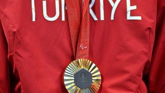 Paralimpik şampiyonlar CNN TÜRK'te - Spor Haberleri - görsel 4