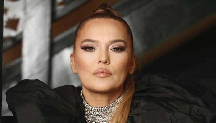 Kilo vermesiyle dikkat çeken Demet Akalın, Miami tatilinde poz verdi