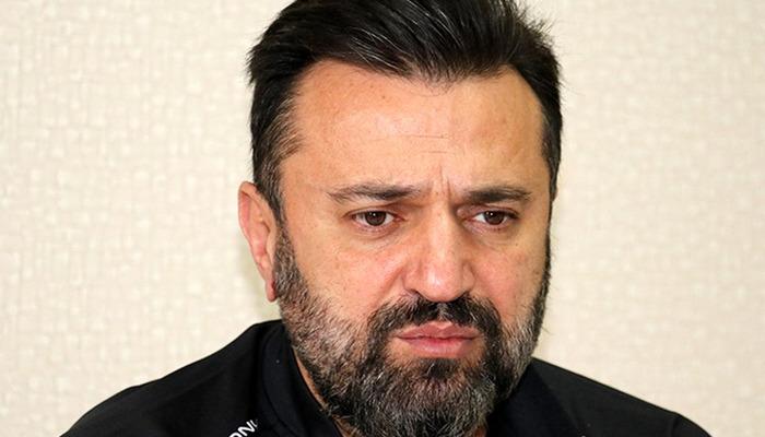 Bülent Uygun'dan ortalığı karıştıracak suçlama!  ''Hoca diğer oyuncuyu çağırarak baştan çıkarıyor'' Sivasspor