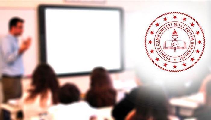 Öğretmenlere yönelik muafiyetli yatay geçiş talepleri tebliği yayımlandı
