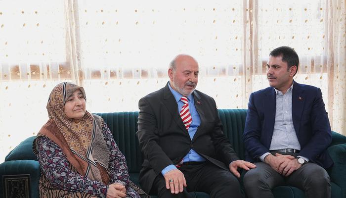 Bakan Enstitüsü, Osmaniye depremindeki yeni aile evinin konuğu oldu: Evlerinizin tamamlandığını görmemiz için en büyük mutluluk "