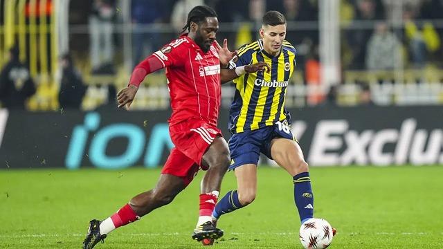 Ola Aina'nın Fenerbahçe Hayranlarını Kızdıran Açıklaması: "Cehenneme Hoş Geldiniz Dediler Ama..."