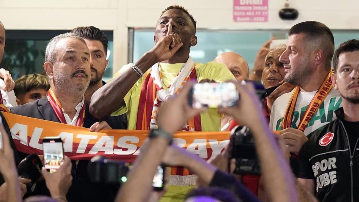 VICTOR OSİMHEN KİMDİR? Galatasaray'ın yeni transferi Osimhen kaç yaşında ve nereden geliyor?
