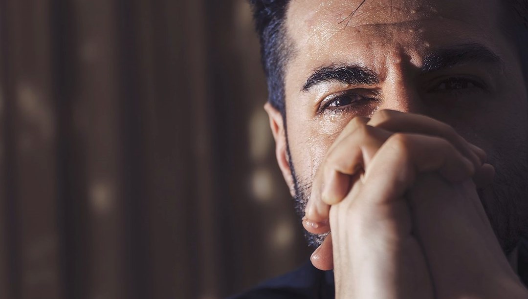 Erkekler ağlamaz: Yardım istemek güçsüzlük mü? - Son Dakika Yaşam Haberleri