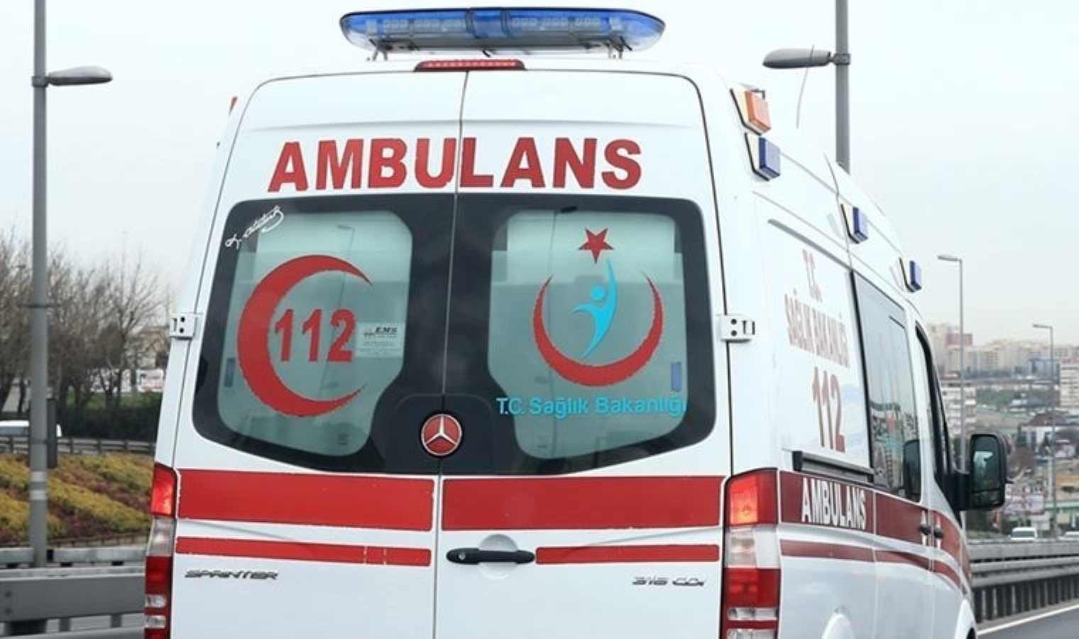 Su kuyusu açarken toprağın altına gömülen kişi hayatını kaybetti - Son Dakika Türkiye Haberleri