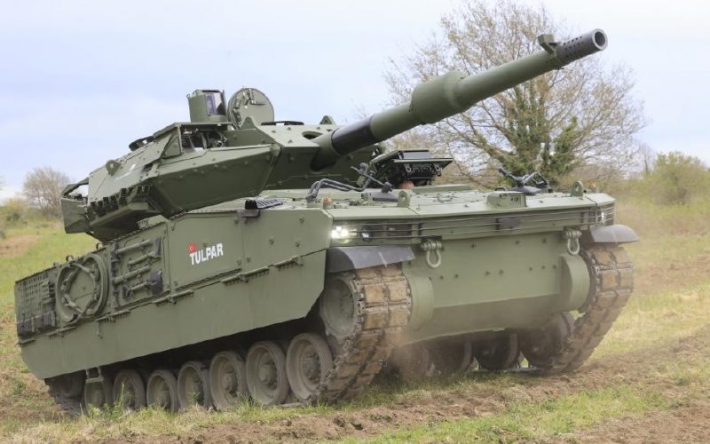 Türkiye'nin yeni orta sınıf tankı TULPAR atış testlerini başarıyla tamamladı